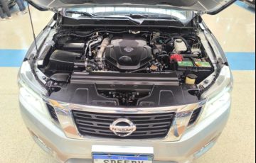 Nissan Frontier 2.3 16V Turbo Xe CD 4x4 - Foto #5