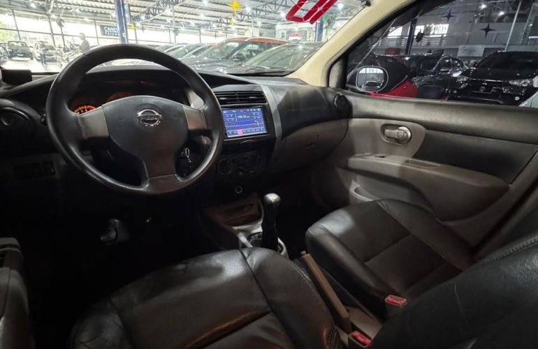 Nissan Livina 1.6 16v - Foto #7