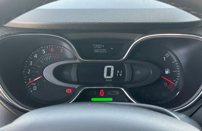 Renault Captur 1.6 16V Sce Intense - Foto #6