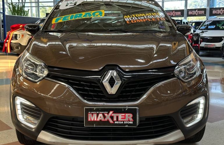 Renault Captur 2.0 16V Intense - Foto #2