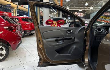 Renault Captur 2.0 16V Intense - Foto #6