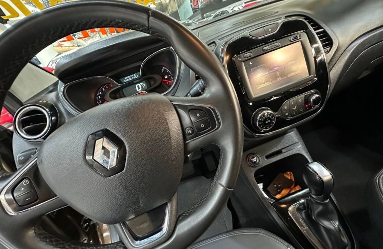 Renault Captur 2.0 16V Intense - Foto #7