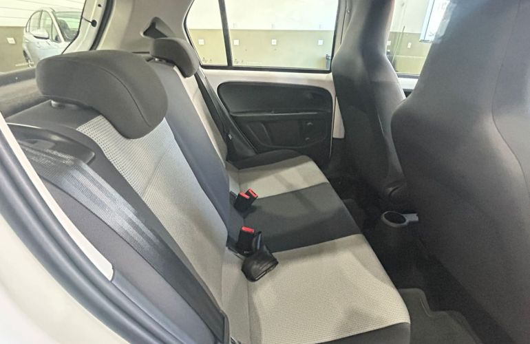 Volkswagen Up 1.0 MPi Take Up 12v Flex 4p Manual - Foto #10