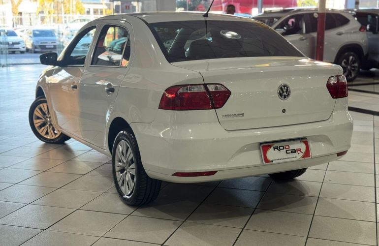 Volkswagen Voyage 1.0 12v MPi Total - Foto #4