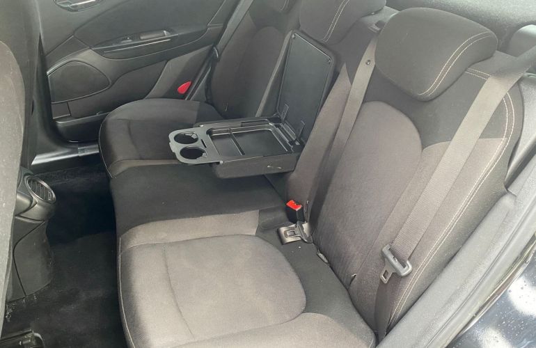 Fiat Bravo 1.8 Essence 16v - Foto #10