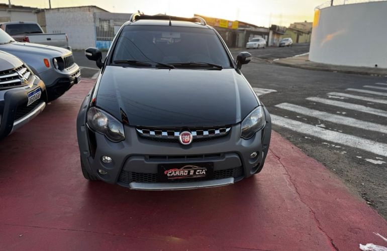 Fiat Strada 1.8 MPi Adventure CD 16v - Foto #4