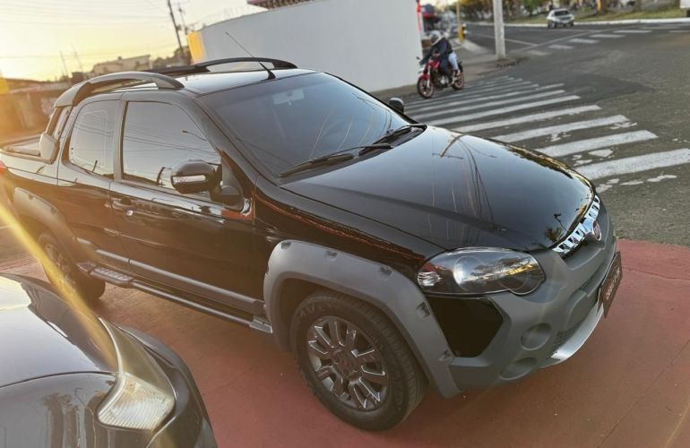 Fiat Strada 1.8 MPi Adventure CD 16v - Foto #7