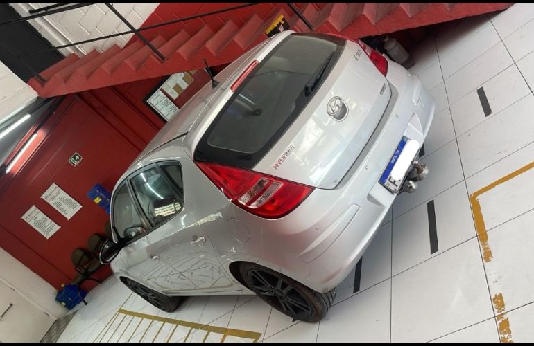 Hyundai i30 GLS 2.0 16V Top (aut.) - Foto #7