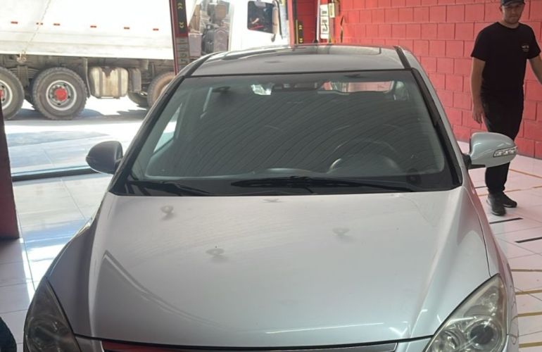 Hyundai i30 GLS 2.0 16V Top (aut.) - Foto #9