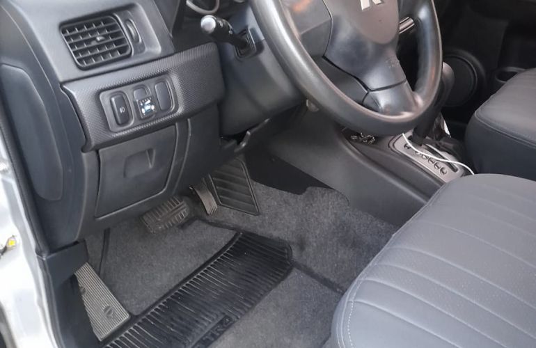 Mitsubishi Pajero TR4 2.0 16V 4x2 (Flex) (Aut) - Foto #6