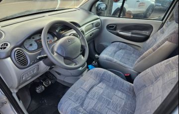 Renault Scénic Privilége 2.0 16V - Foto #3