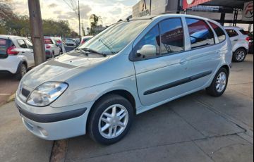 Renault Scénic Privilége 2.0 16V - Foto #6