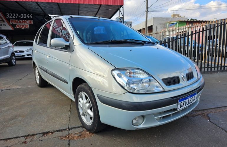 Renault Scénic Privilége 2.0 16V - Foto #7