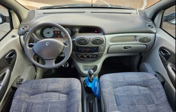 Renault Scénic Privilége 2.0 16V - Foto #9