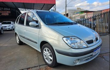 Renault Scénic Privilége 2.0 16V - Foto #10