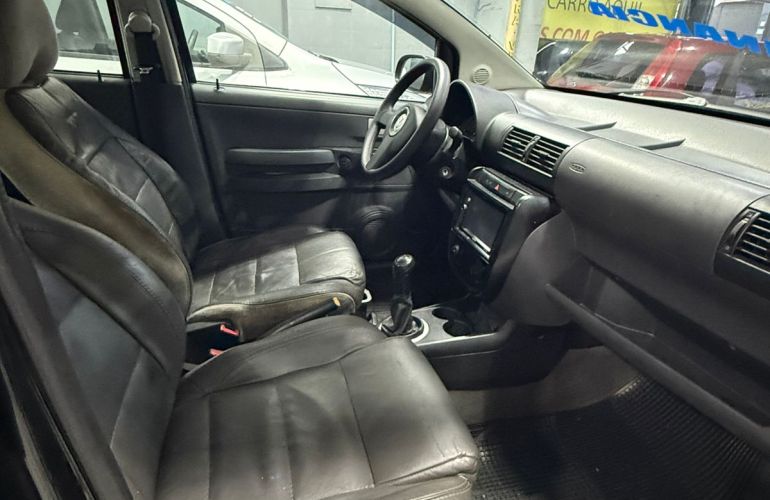 Volkswagen CrossFox 1.6 (Flex) - Foto #6