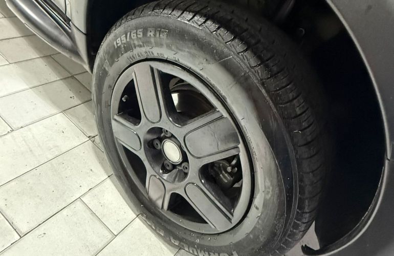 Volkswagen CrossFox 1.6 (Flex) - Foto #7