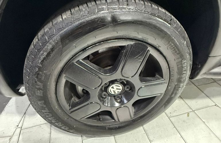Volkswagen CrossFox 1.6 (Flex) - Foto #9