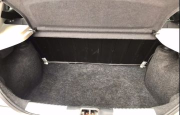 Volkswagen Gol 1.0 8V (G4)(Flex)4p - Foto #8