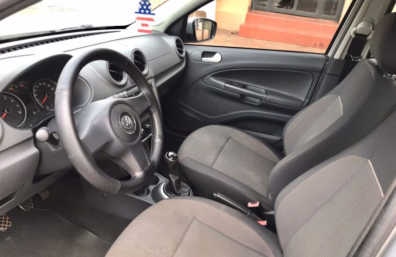 Volkswagen Gol 1.0 8V (G4)(Flex)4p - Foto #10