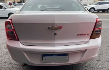 Chevrolet Cobalt 1.4 MPFi LT 8v - Foto #6