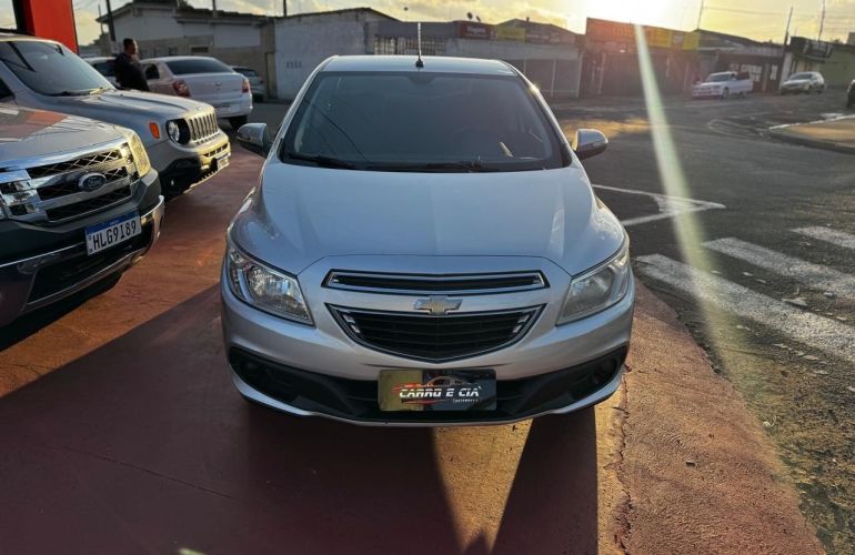 Chevrolet Prisma 1.0 MPFi LT 8v - Foto #8