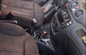 Citroën C3 GLX 1.4 8V (flex) - Foto #2