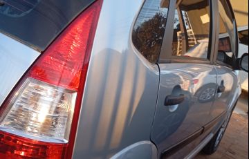 Citroën C3 GLX 1.4 8V (flex) - Foto #4