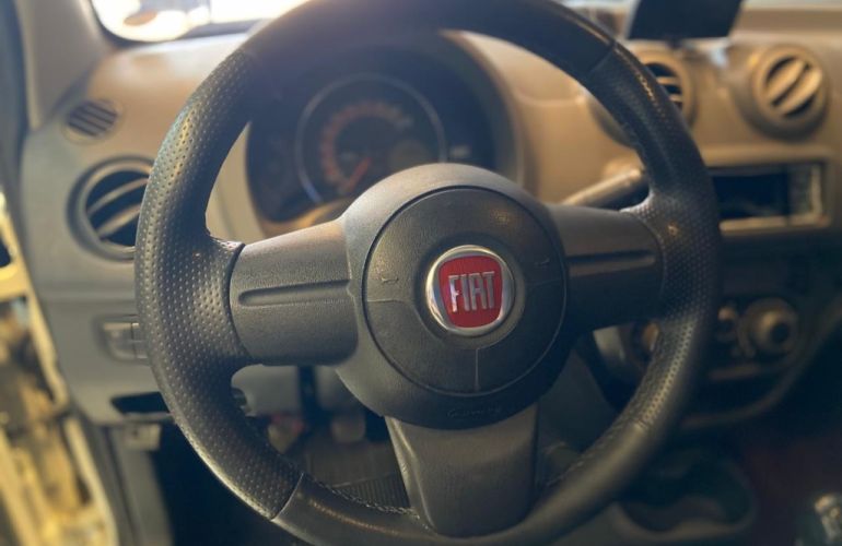 Fiat Fiorino 1.4 MPi Furgão Hard Working 8V Flex 2p Manual - Foto #9