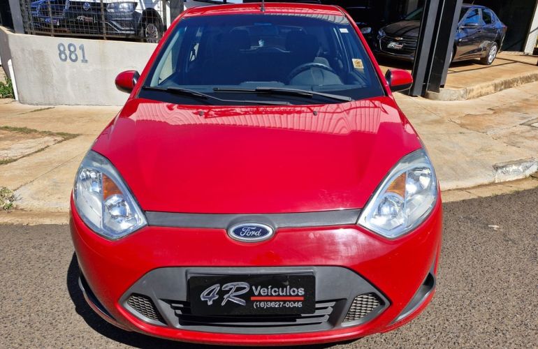 Ford Fiesta 1.6 Rocam SE 8v - Foto #2