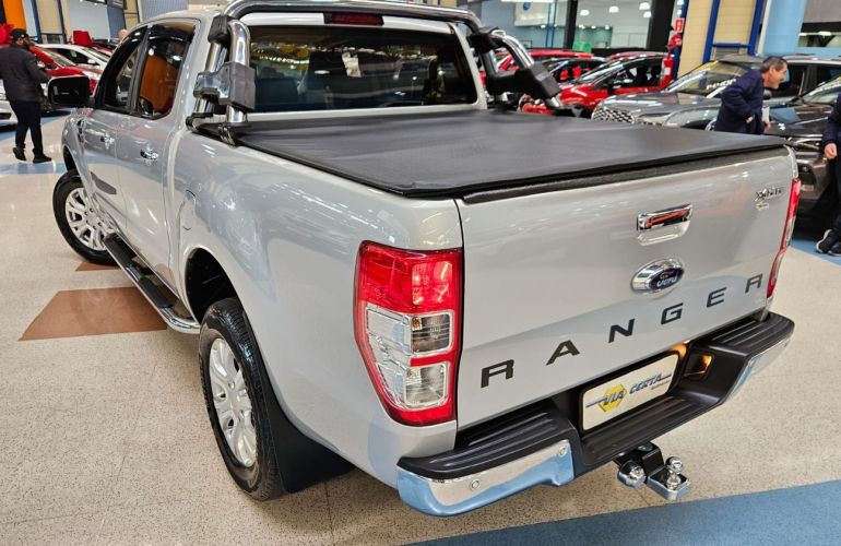 Ford Ranger 2.5 Xlt 4x2 CD 16v - Foto #6
