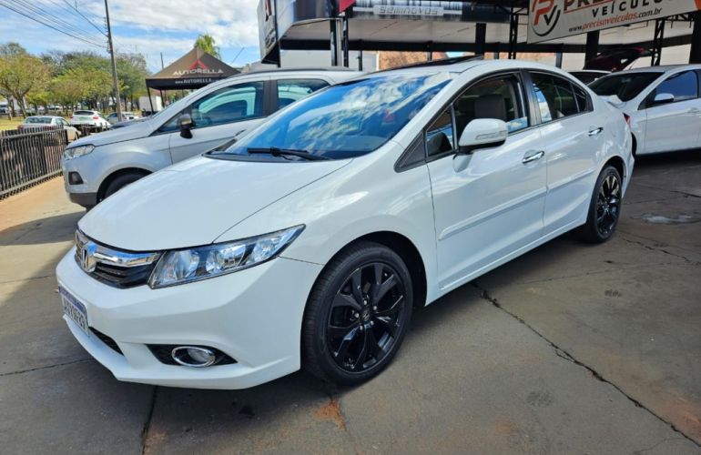 Honda New Civic EXS 1.8 (Aut) (Flex) - Foto #1