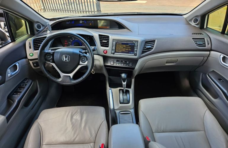 Honda New Civic EXS 1.8 (Aut) (Flex) - Foto #2