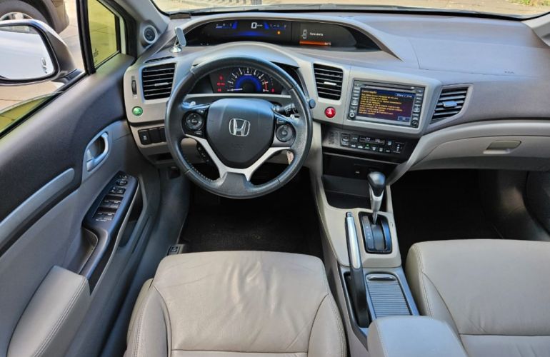 Honda New Civic EXS 1.8 (Aut) (Flex) - Foto #9