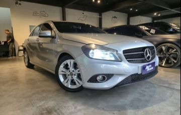 Mercedes-Benz A 200 1.6 Turbo Style 16v