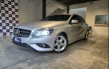 Mercedes-Benz A 200 1.6 Turbo Style 16v - Foto #3