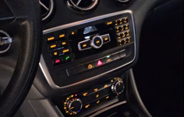 Mercedes-Benz A 200 1.6 Turbo Style 16v - Foto #9