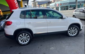 Volkswagen Tiguan 2.0 TSi 16V Turbo - Foto #5