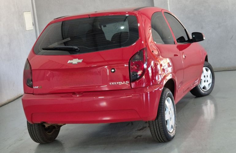 Chevrolet Celta LS 1.0 (Flex) 2p - Foto #4