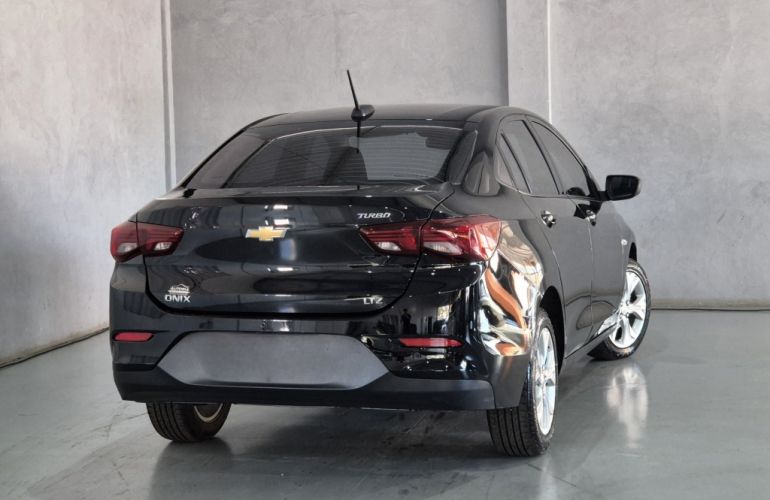 Chevrolet Onix Plus 1.0 Turbo LTZ (Aut) - Foto #3