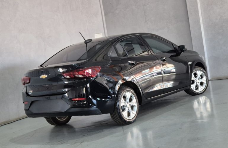 Chevrolet Onix Plus 1.0 Turbo LTZ (Aut) - Foto #4