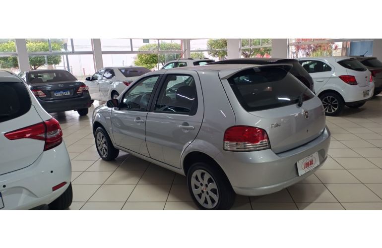 Fiat Palio Attractive 1.4 8V (Flex) - Foto #4
