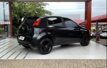 Fiat Punto Essence 1.6 16V (Flex) - Foto #4