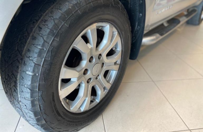 Ford Ranger 3.2 Limited 4x4 CD 20v Diesel 4p Automático - Foto #6