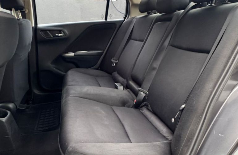 Honda City 1.5 LX 16v - Foto #9