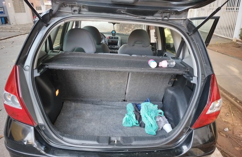 Honda Fit LX 1.4 - Foto #6
