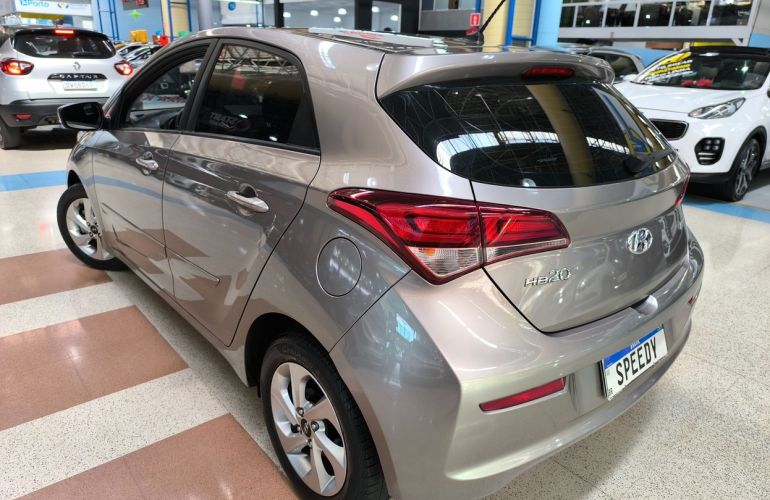 Hyundai Hb20 1.6 Comfort Plus 16v - Foto #8