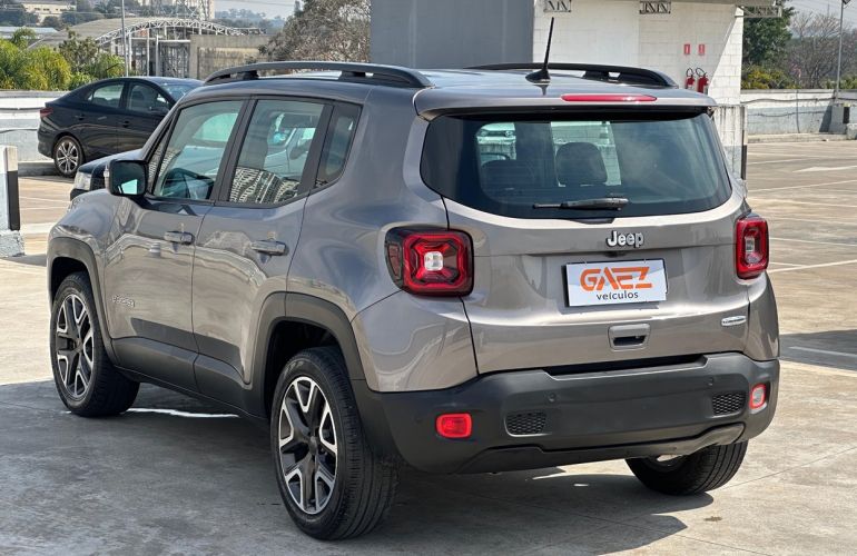 Jeep Renegade 1.8 16V Longitude - Foto #2