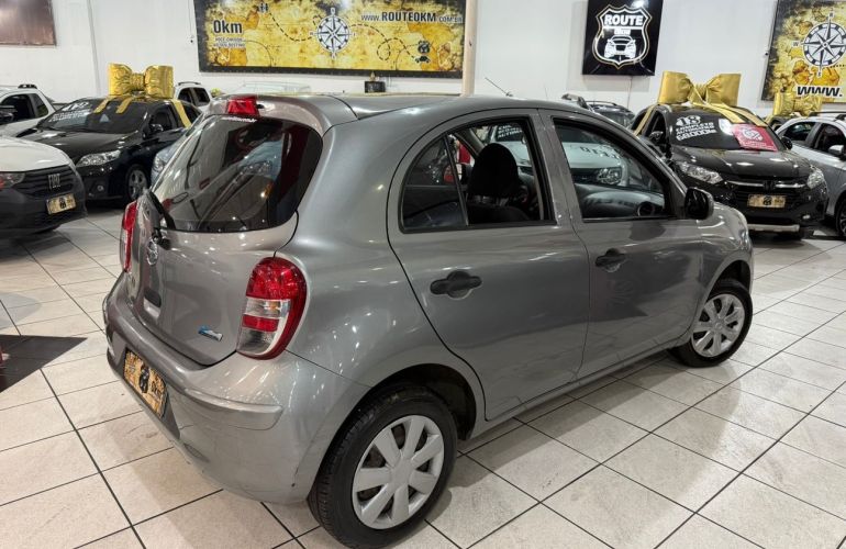 Nissan March 1.6 S 16V 4p - Foto #4