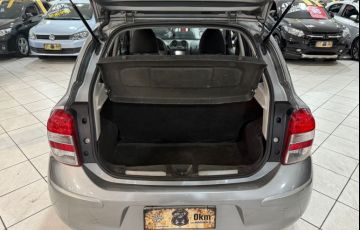 Nissan March 1.6 S 16V 4p - Foto #5